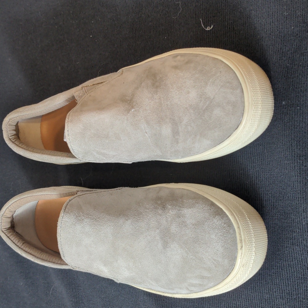 Steve Madden Shoe